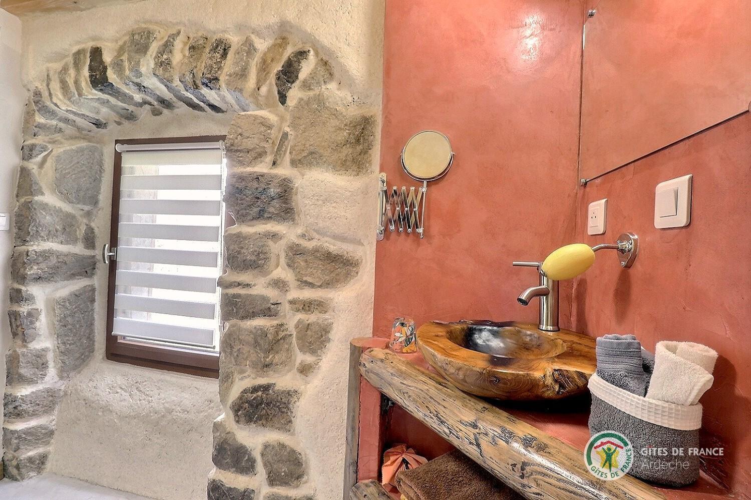 Le Cocon Du Vivarais Rochepaule Habitación foto